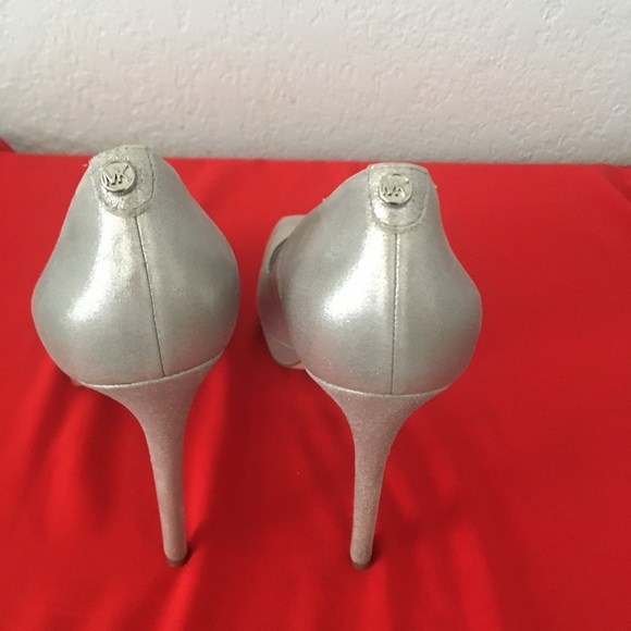 Michael Kors Heels - Picture 6 of 7